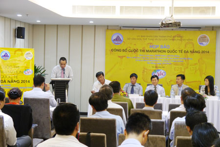 Trên 4 200 vận động viên tham dự Cuộc thi Marathon quốc tế Đà Nẵng 2014